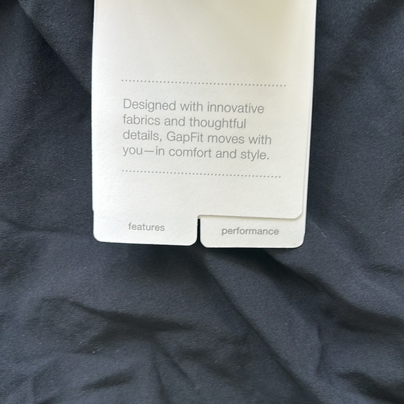 GapFit Women’s Pant - Size Small - Cuffed - New With Tags 👟 - Picture 4 of 7